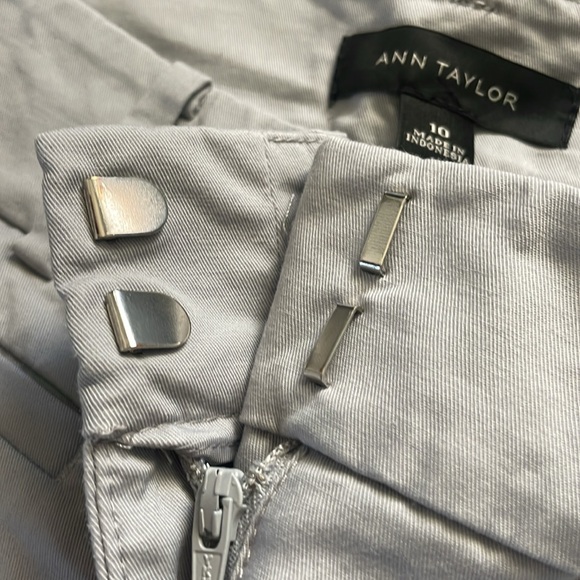 Ann Taylor Kate Crop Pant Size 10 - Picture 4 of 12